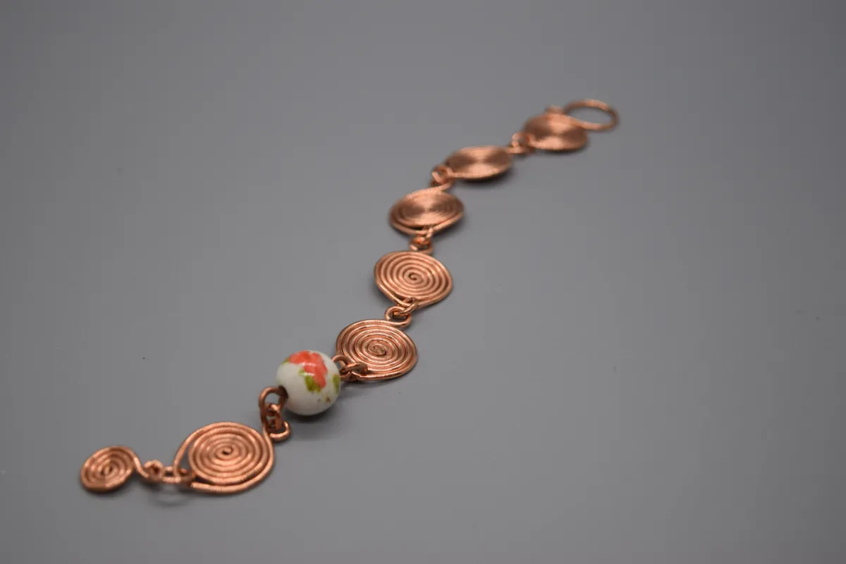 Wire Wrapping A Spiral Bracelet